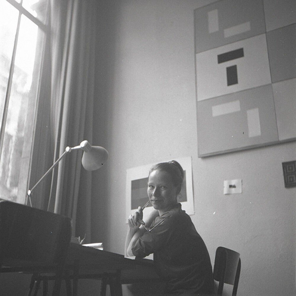 Vera Molnár at work in her studio, photograph by François Molnár